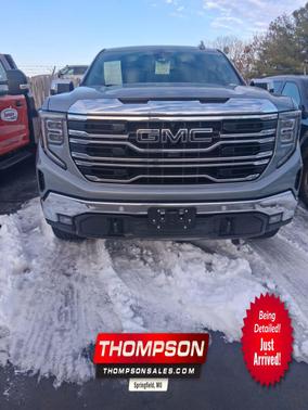 2025 GMC Sierra 1500 SLT