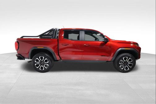 2025 GMC Canyon AT4
