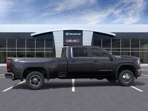 2026 GMC Sierra 3500 SLE