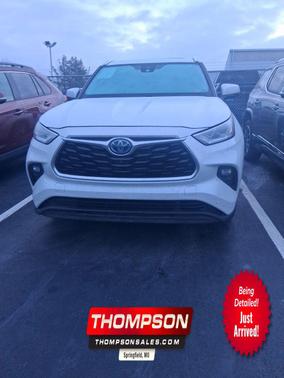 2022 Toyota Highlander Hybrid Limited