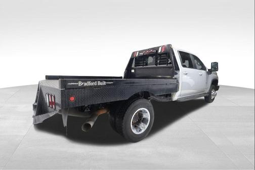 Silver Ice Metallic 2023 Chevrolet Silverado 3500 LT