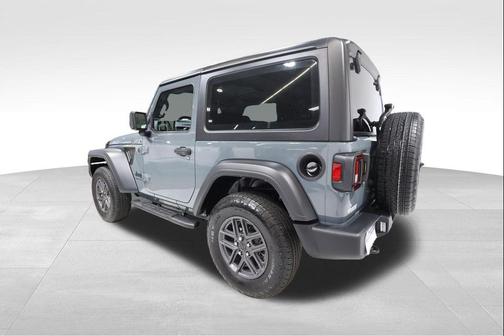 Anvil Clear Coat 2025 Jeep Wrangler Sport S