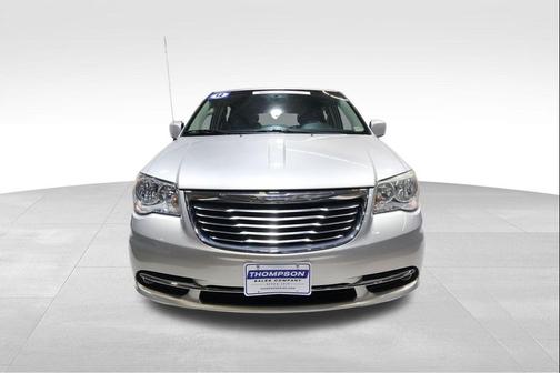 2012 Chrysler Town & Country Touring