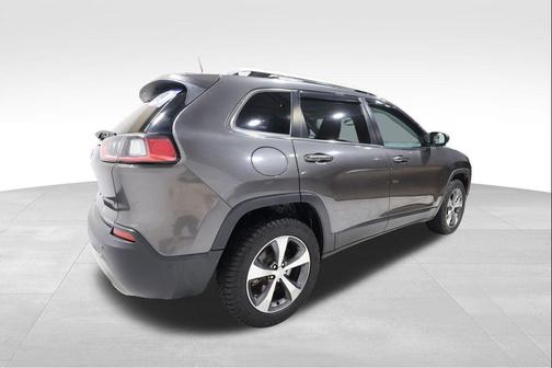 Granite Crystal Metallic Clearcoat 2019 Jeep Cherokee Limited