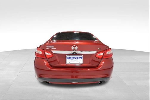Cayenne Red 2017 Nissan Altima 2.5 SL