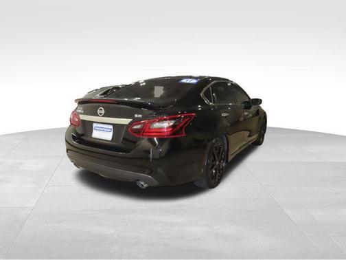 2017 Nissan Altima 2.5 SR