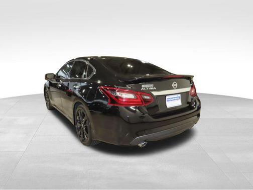 2017 Nissan Altima 2.5 SR