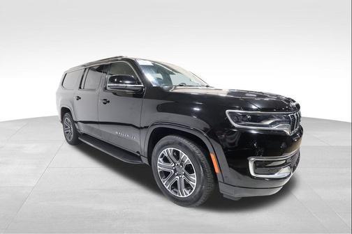 Diamond Black Crystal Pearlcoat 2024 Jeep Wagoneer L Series II