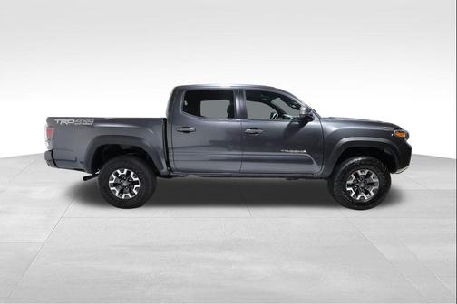 2023 Toyota Tacoma TRD Off-Road