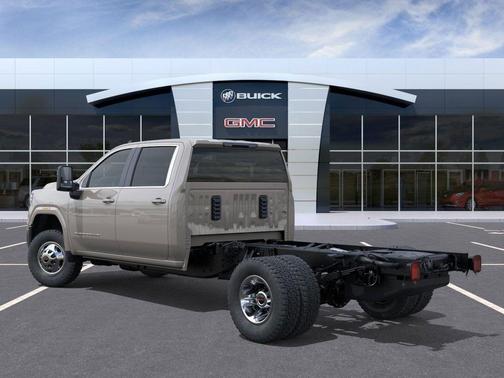 2026 GMC Sierra 3500 SLE