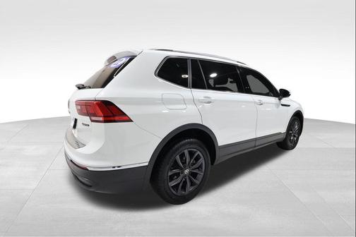 2022 Volkswagen Tiguan 2.0T SE 4MOTION