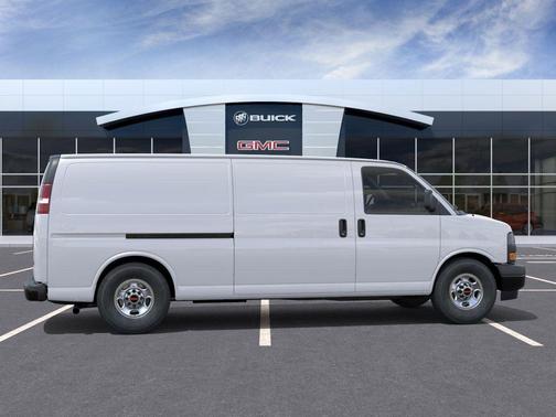 2025 GMC Savana 3500 Work Van