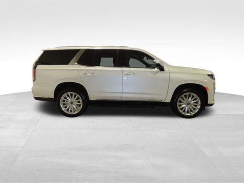 Crystal White Tricoat 2023 Cadillac Escalade Luxury