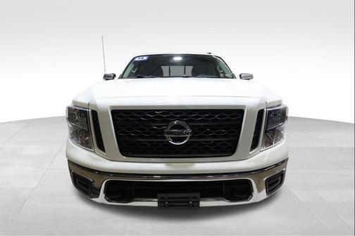 2019 Nissan Titan SV