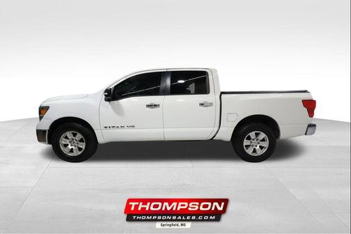 2019 Nissan Titan SV