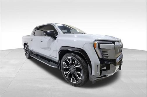 2024 GMC Sierra EV Denali Edition 1