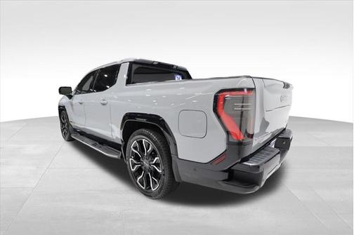 2024 GMC Sierra EV Denali Edition 1