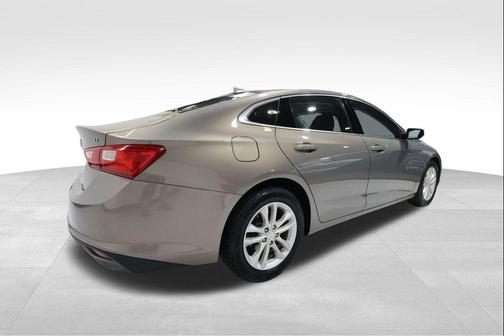 2017 Chevrolet Malibu 1LT