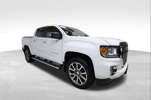 Summit White 2022 GMC Canyon Denali