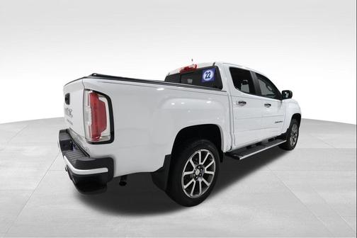 Summit White 2022 GMC Canyon Denali