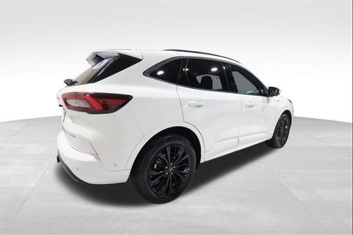 2024 Ford Escape ST-Line Elite