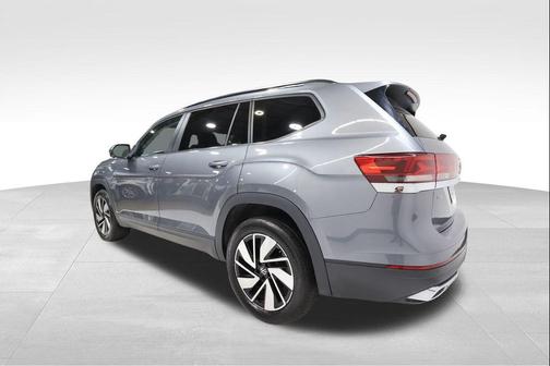 2025 Volkswagen Atlas 2.0T SE w/Technology 4MOTION