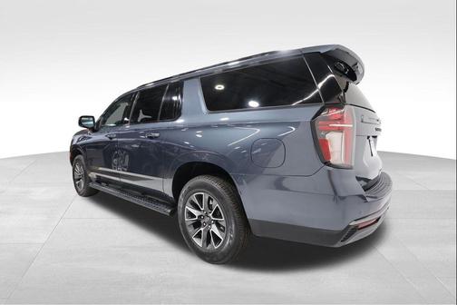 Shadow Gray Metallic 2021 Chevrolet Suburban Z71