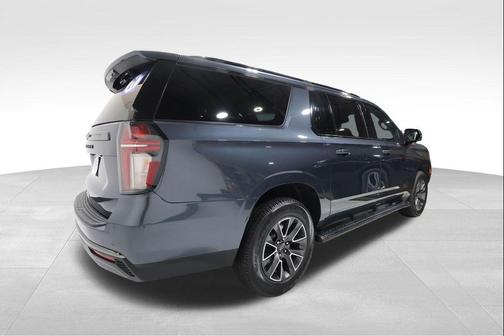 Shadow Gray Metallic 2021 Chevrolet Suburban Z71