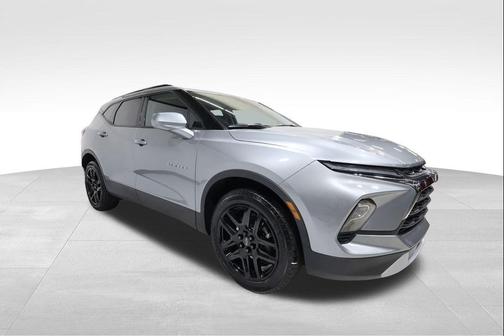 Sterling Gray Metallic 2024 Chevrolet Blazer 2LT