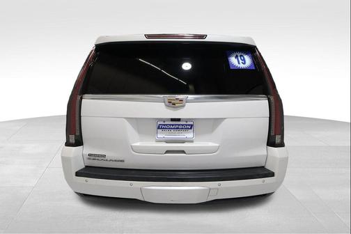 Crystal White Tricoat 2019 Cadillac Escalade Luxury