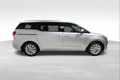 Bright Silver 2017 Kia Sedona EX