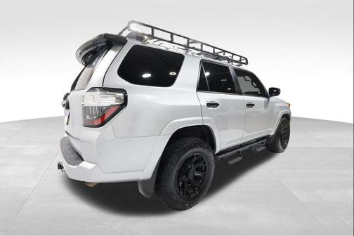 2021 Toyota 4Runner Venture