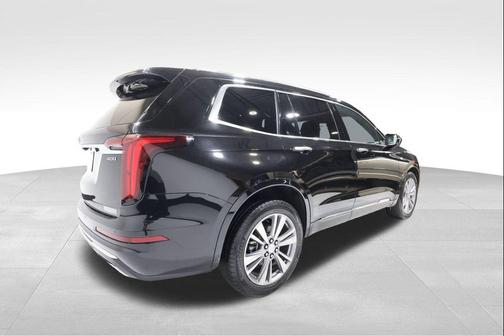 2025 Cadillac XT6 Premium Luxury AWD
