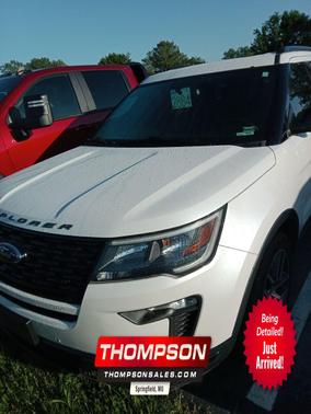 White Platinum Clearcoat Metallic 2018 Ford Explorer Sport