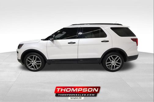 White Platinum Clearcoat Metallic 2018 Ford Explorer Sport