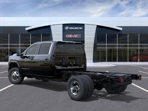 2026 GMC Sierra 3500 SLE