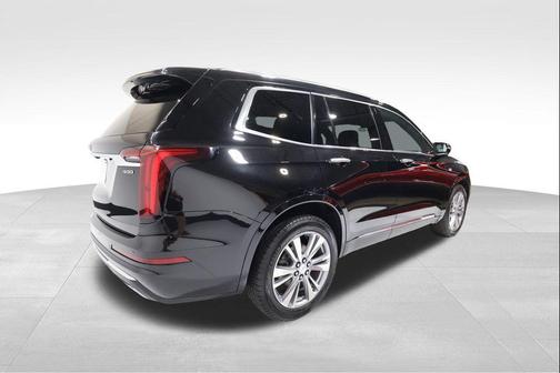2024 Cadillac XT6 Premium Luxury AWD