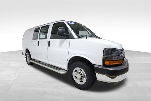 2024 Chevrolet Express 2500 Work Van