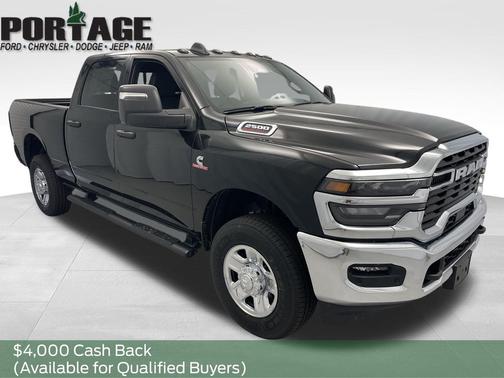 2025 RAM 2500 Tradesman Crew Cab 4x4 6'4' Box