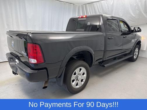 2018 RAM 2500 Big Horn Crew Cab 4x4 6'4' Box