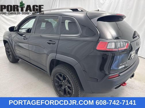 2020 Jeep Cherokee Trailhawk