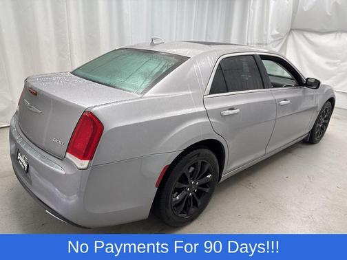 2018 Chrysler 300 Limited