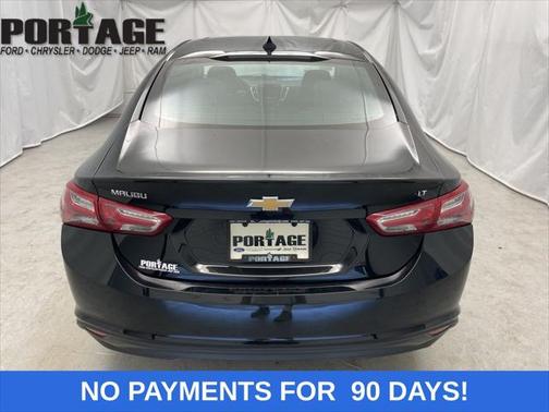 2022 Chevrolet Malibu FWD LT