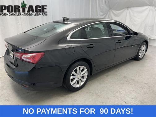 2022 Chevrolet Malibu FWD LT