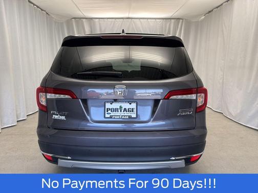 Modern Steel Metallic 2019 Honda Pilot Touring 8-Passenger