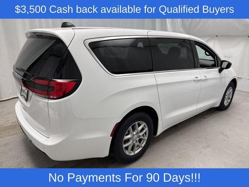 2026 Chrysler Pacifica L