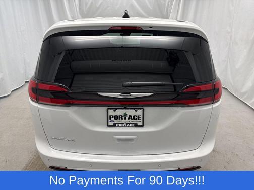 2026 Chrysler Pacifica L