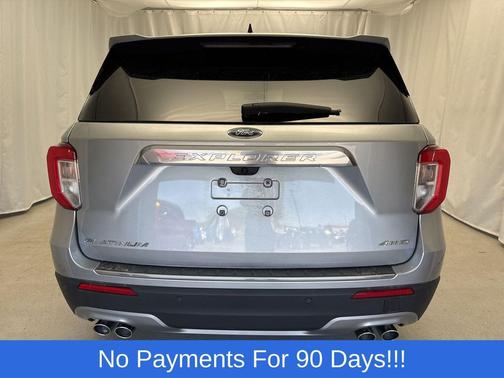 Iconic Silver Metallic 2023 Ford Explorer Platinum