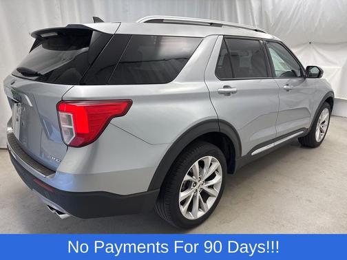 Iconic Silver Metallic 2023 Ford Explorer Platinum