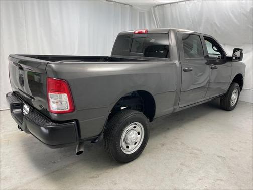 2024 RAM 2500 Tradesman Crew Cab 4x4 6'4' Box